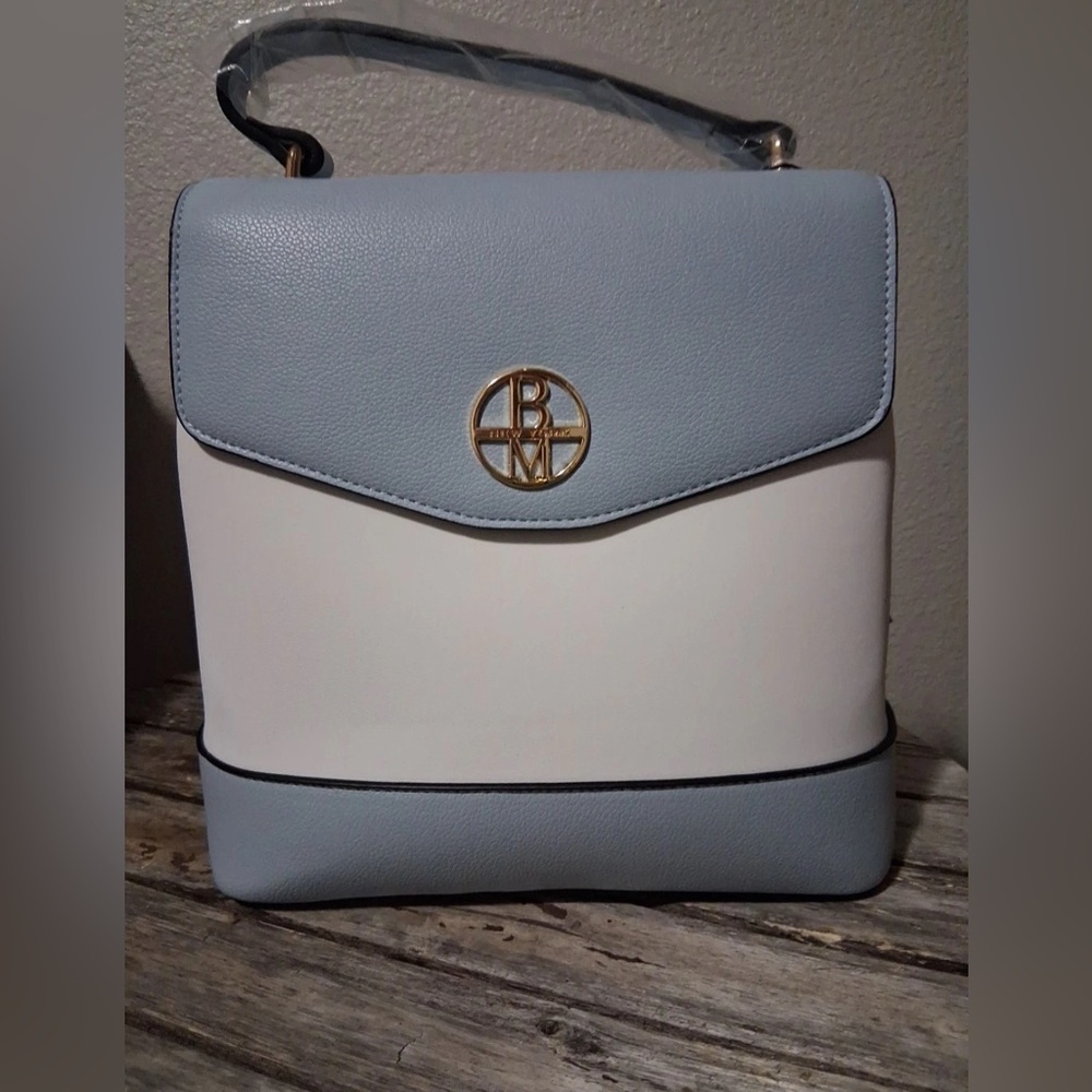 Stylish Badgley Mischka Blue and White Crossbody Bag NWT